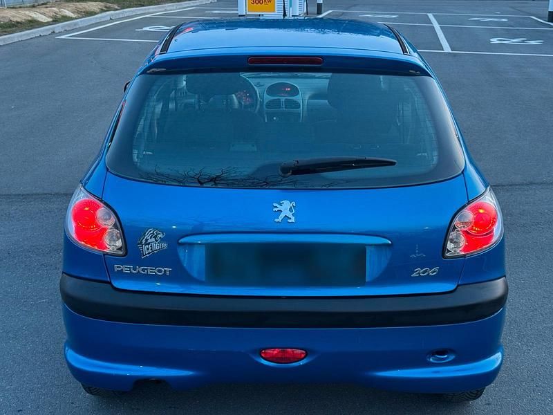 Gebraucht Peugeot 206 75 PS (55 kW) 2004 Blau Kleinwagen