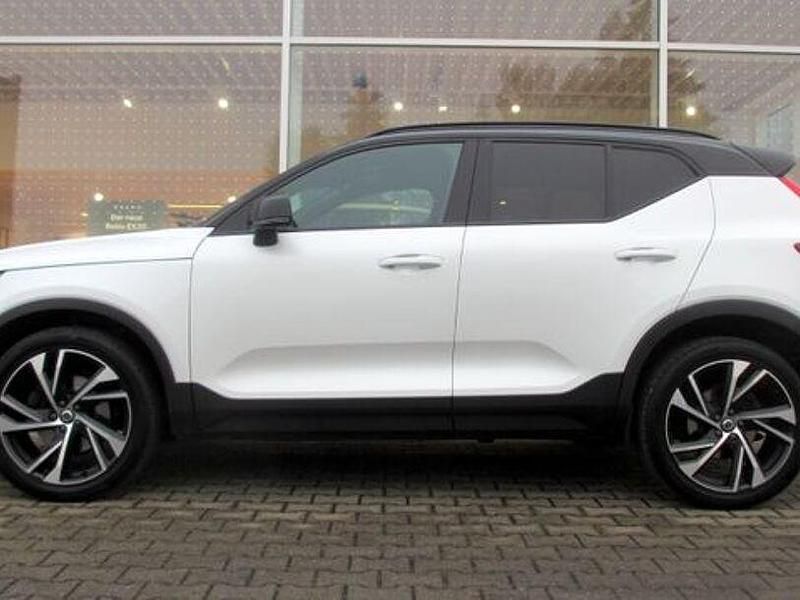 Gebraucht Volvo XC40 R-Design 190 PS (139 kW) 2019 Weiß SUV