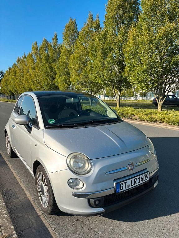 Grau Gebraucht 2009 Fiat 500 Lounge Kleinwagen | 4.999 € (Fairer Preis) - Bild 1/4