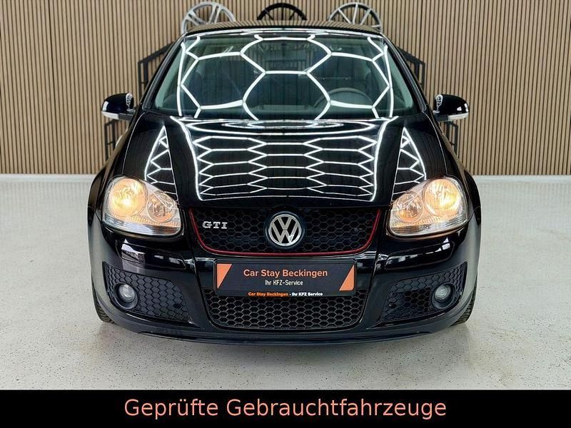 Gebraucht VW Golf V Trendline 102 PS (75 kW) 2005 Schwarz Kleinwagen