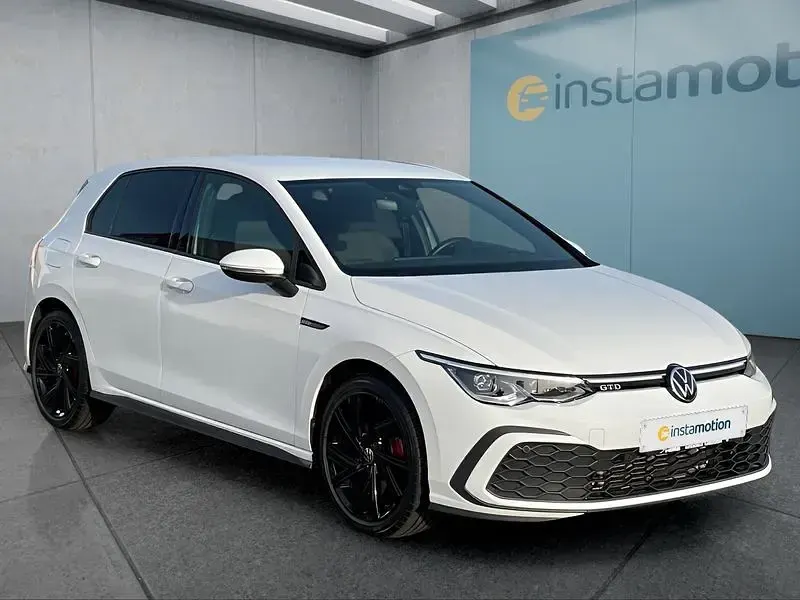 Usata VW Golf VIII GTD 200 CV (147 kW) 2022 Bianco Utilitaria