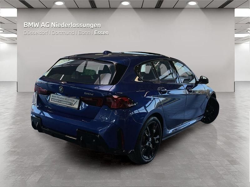 Gebraucht BMW 120 Efficient Dynamics 150 PS (110 kW) 2024 Blau Kleinwagen