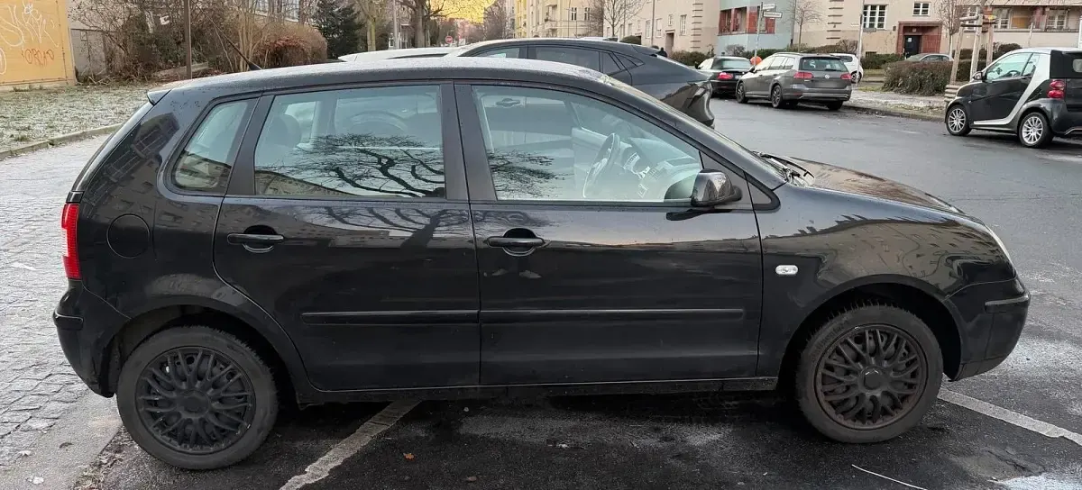 Gebraucht VW Polo 75 PS (55 kW) 2004 Schwarz Kleinwagen