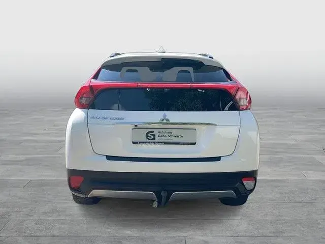 Gebraucht Mitsubishi Eclipse Cross Diamant Edition 163 PS (119 kW) 2020 Andenweiss SUV