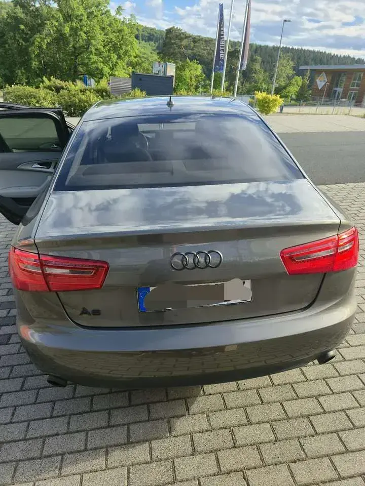 Gebraucht Audi A6 Business 179 PS (131 kW) 2013 Grau Limousine