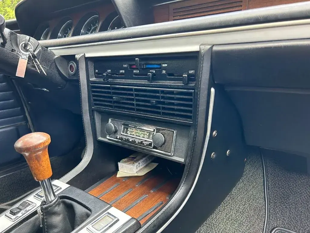 Gebraucht BMW E9 200 PS (147 kW) 1974 Silber Coupé