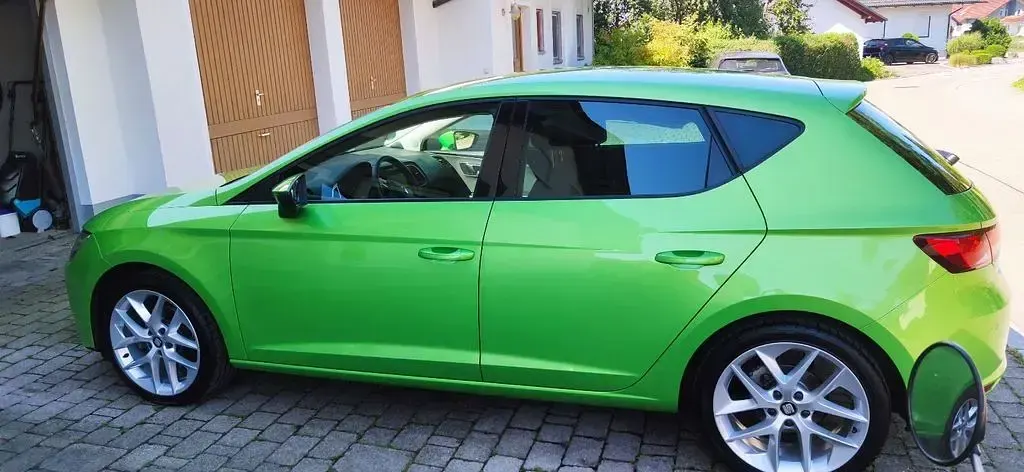 Brugt Seat Leon Reference 110 HK (80 kW) 2014 Grøn Sedan