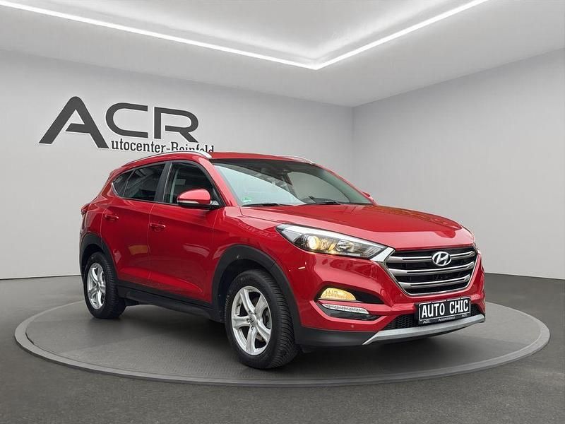 Rot Gebraucht 2016 Hyundai Tucson Style SUV | 15.490 € (Fairer Preis) - Bild 1/4