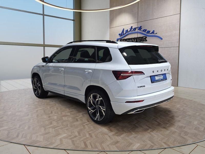 Neu Skoda Karoq SportLine 190 PS (139 kW) 2025 Weiß SUV