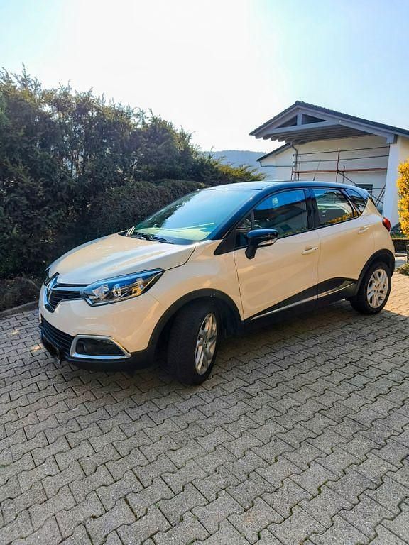 Gebraucht Renault Captur Intens 90 PS (66 kW) 2016 Beige SUV