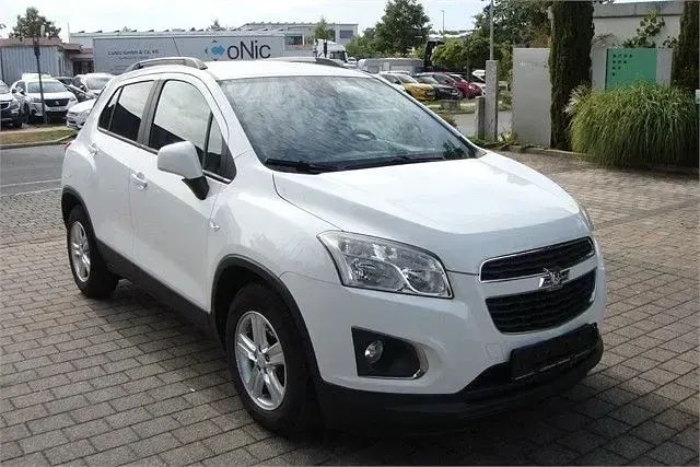 Gebraucht Chevrolet Trax 131 PS (96 kW) 2014 Weiß SUV