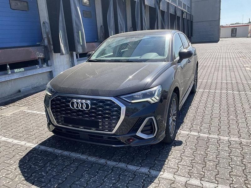 Schwarz Gebraucht 2021 Audi Q3 Sportback S-Line SUV | 31.900 € (Guter Preis) - Bild 1/4