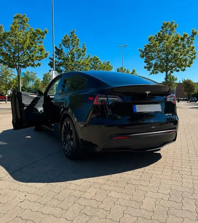 Gebraucht Tesla Model Y Performance 392 kW (534 PS) 2024 Schwarz SUV