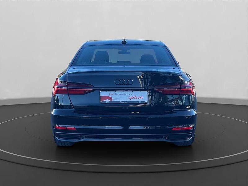 Gebraucht Audi A6 Ambiente 245 PS (180 kW) 2021 Mythosschwarz metallic Limousine