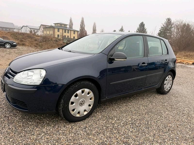 Blau Gebraucht 2004 VW Golf Limousine | 1.350 € (Guter Preis) - Bild 1/4