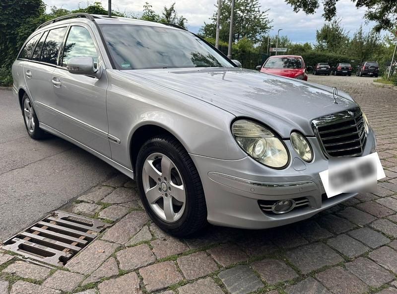Silber Gebraucht 2007 Mercedes E280 Kombi | 2.750 € (Guter Preis) - Bild 1/4