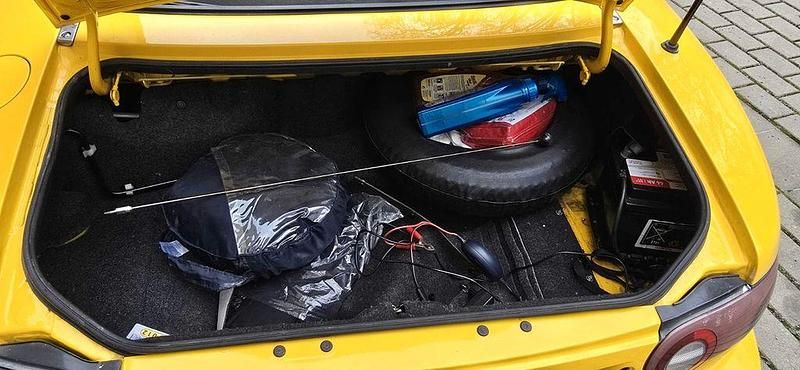 Gebraucht Mazda MX5 90 PS (66 kW) 1995 Gelb Cabrio