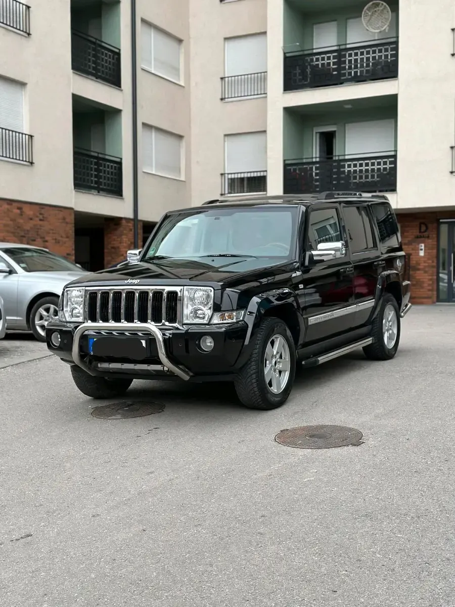 Käytetty Jeep Commander 218 HP (160 kW) 2007 Musta Katumaasturi