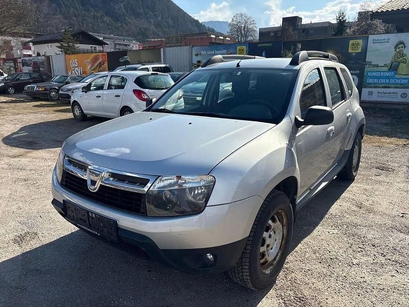 Gebraucht Dacia Duster Lauréate 110 PS (80 kW) 2012 Grau SUV