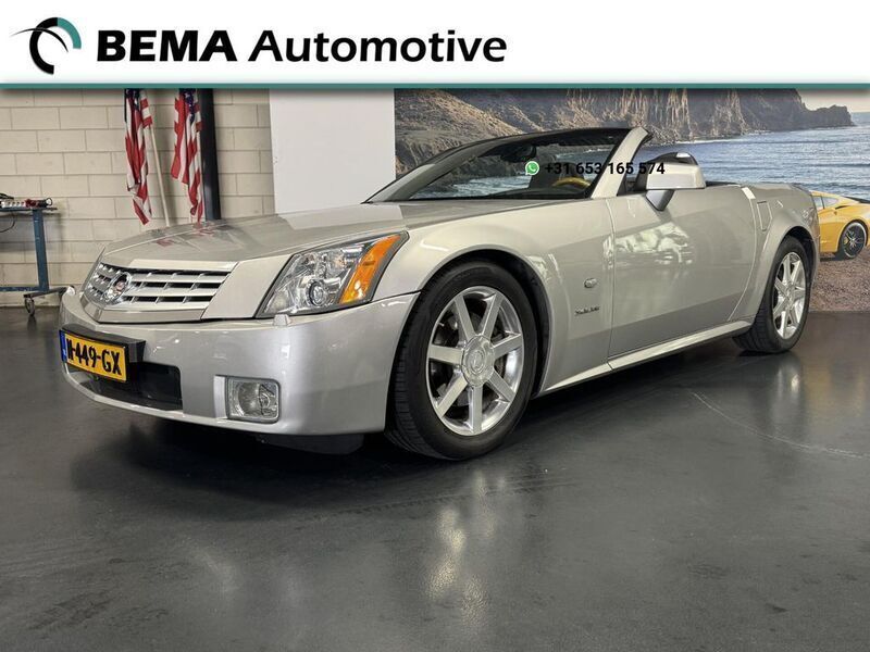 Grau Gebraucht 2007 Cadillac XLR Cabrio | 21.950 € - Bild 1/4