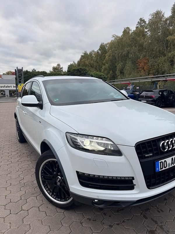 Weiß Gebraucht 2014 Audi Q7 S-Line SUV | 16.899 € (Guter Preis) - Bild 1/4