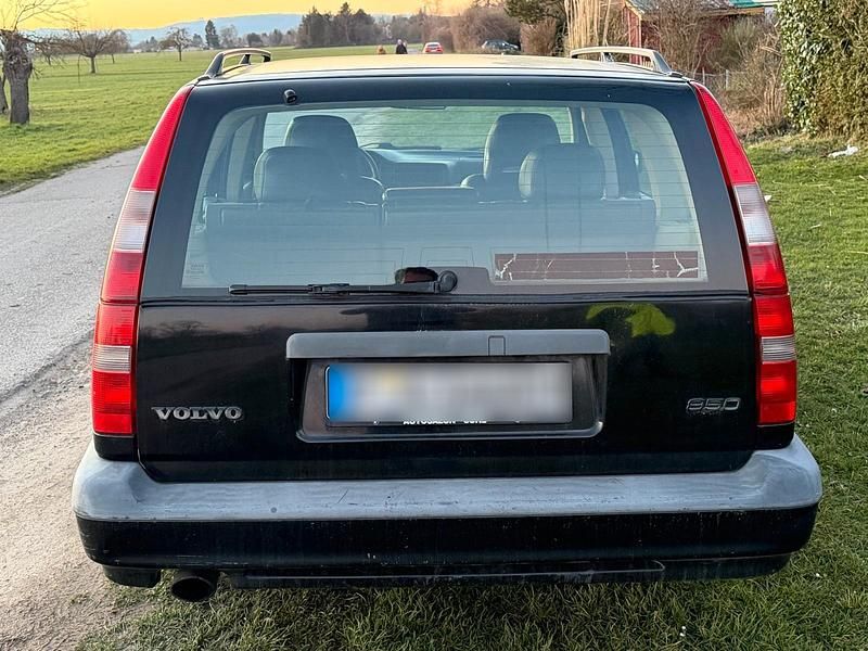 Gebraucht Volvo 850 126 PS (92 kW) 1995 Schwarz Kombi