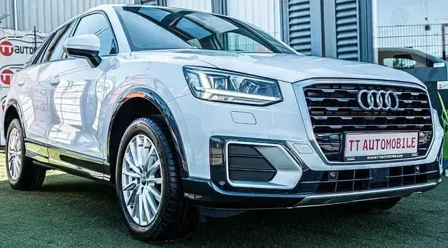 Gebraucht Audi Q2 Design 150 PS (110 kW) 2020 Weiß SUV