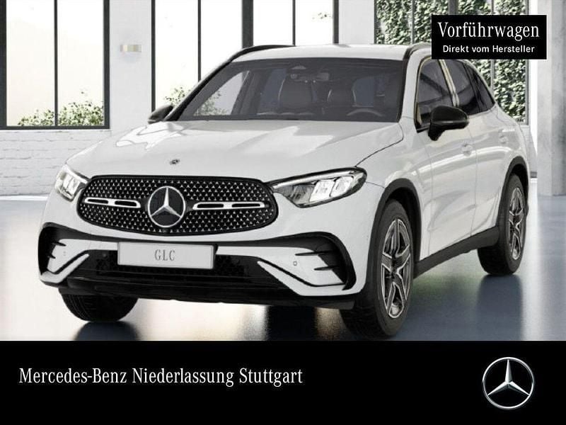 Weiß Gebraucht 2025 Mercedes GLC200 AMG SUV | 51.990 € (Guter Preis) - Bild 1/4