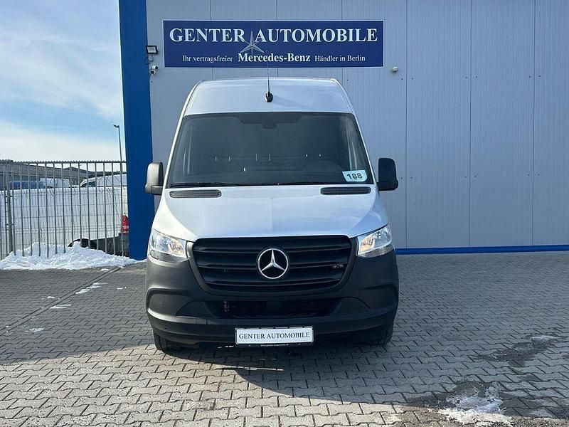 Gebraucht Mercedes Sprinter 150 PS (110 kW) 2021 Silber Van