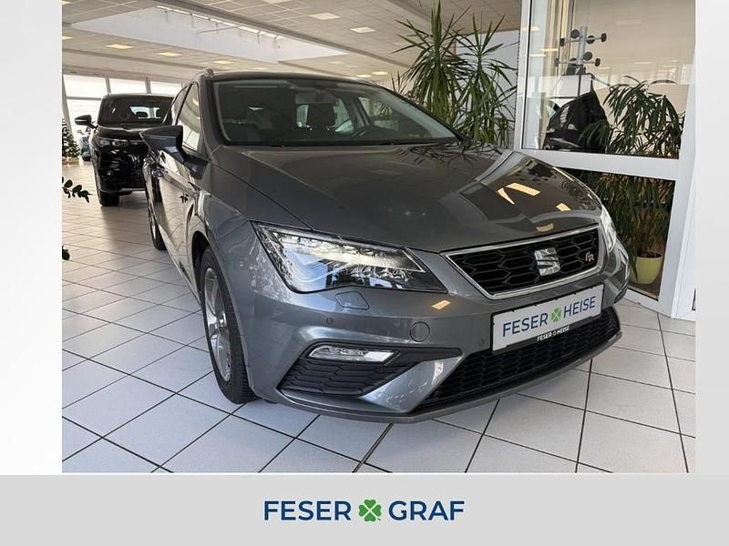 Grau Gebraucht 2018 Seat Leon ST FR Kombi | 11.950 € (Fairer Preis) - Bild 1/4