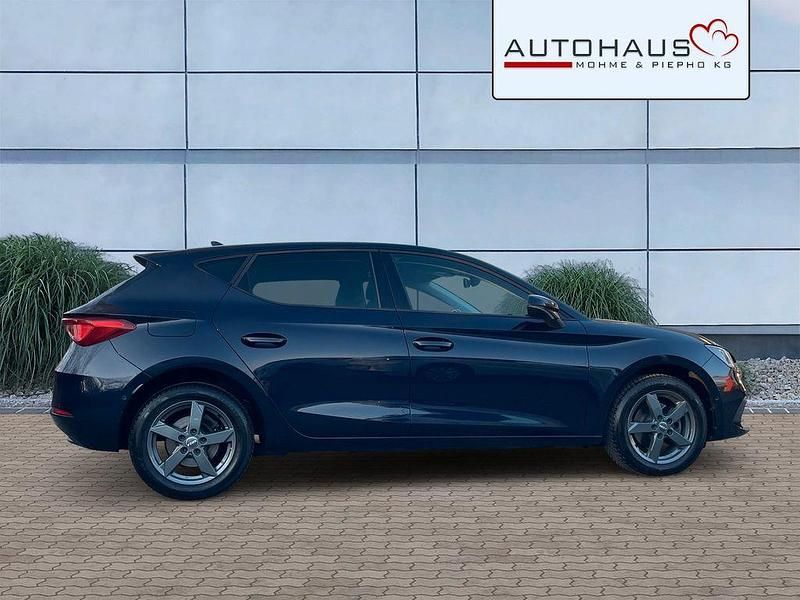 Gebraucht Seat Leon ST Style 131 PS (96 kW) 2022 Blau Kombi