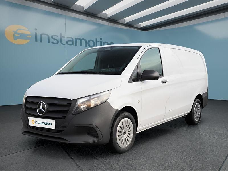 Weiß Gebraucht 2024 Mercedes Vito Van / Kleinbus | 34.749 € (Etwas zu teuer) - Bild 1/4