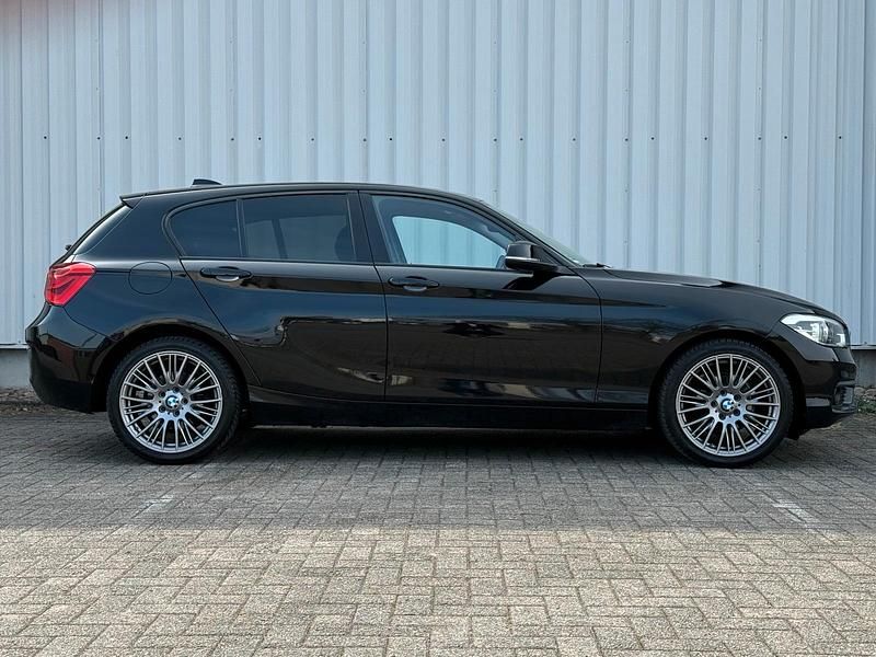 Gebraucht BMW 116 109 PS (80 kW) 2016 Schwarz Kleinwagen
