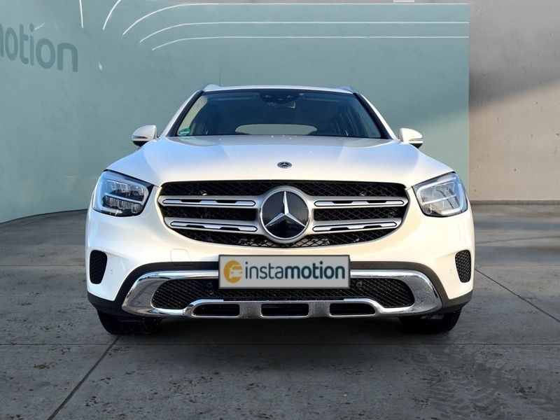 Gebraucht Mercedes GLC200 197 PS (144 kW) 2020 Weiß SUV