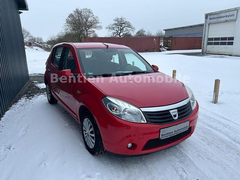 Gebraucht Dacia Sandero Lauréate 75 PS (55 kW) 2009 Rot Limousine