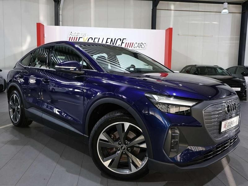 Gebraucht Audi e-tron 125 kW (170 PS) 2022 Navarrablau SUV