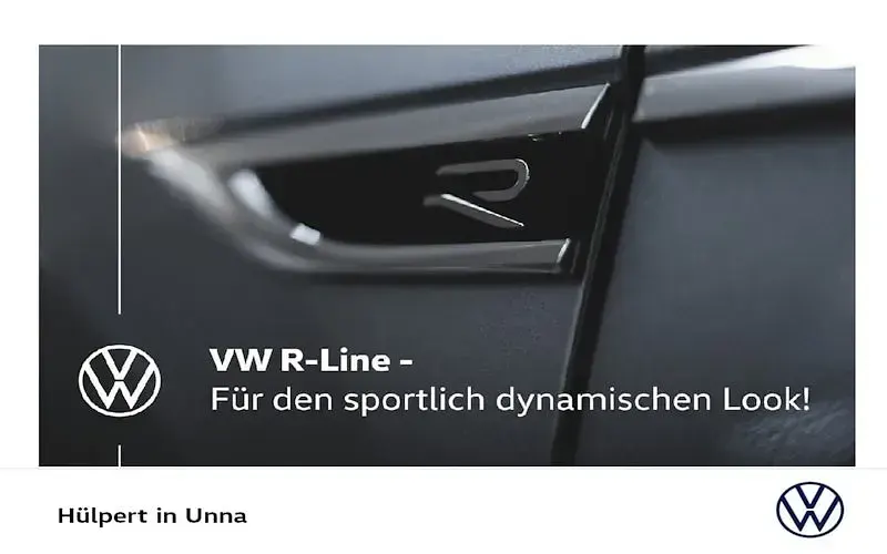 Gebraucht VW Golf VIII R-line 150 PS (110 kW) 2024 Pure white Limousine