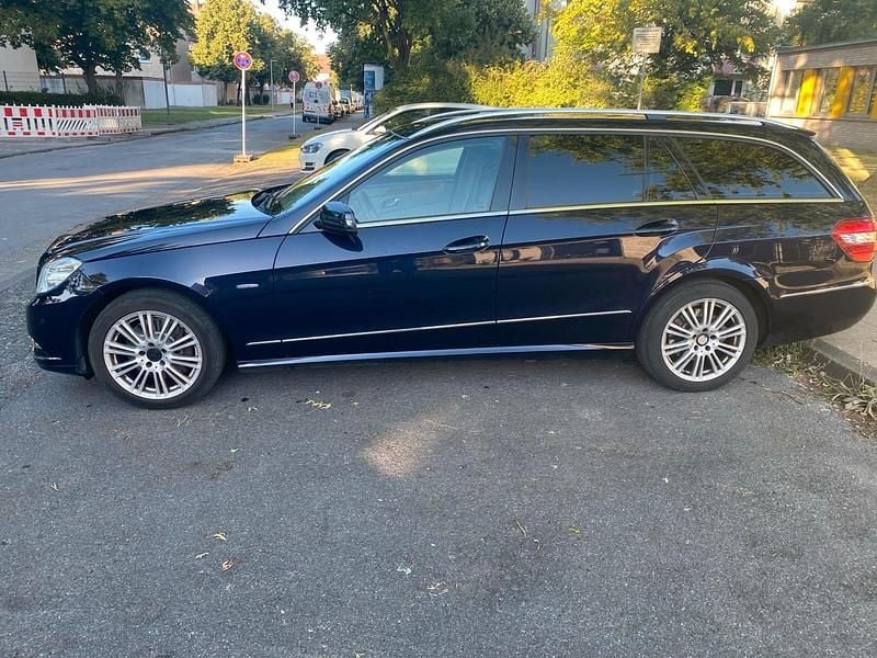 Second-hand Mercedes E350 231 CP (169 kW) 2010 Break