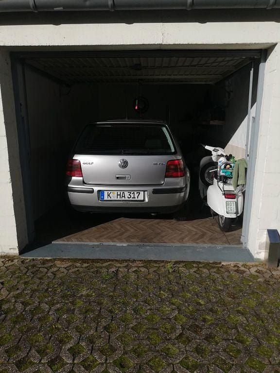 Silber Gebraucht 2002 VW Golf IV Limousine | 2.500 € (Fairer Preis) - Bild 1/4