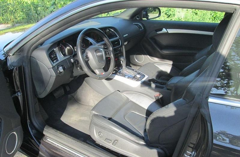Gebraucht Audi A5 S-Line 211 PS (155 kW) 2011 Schwarz Coupé
