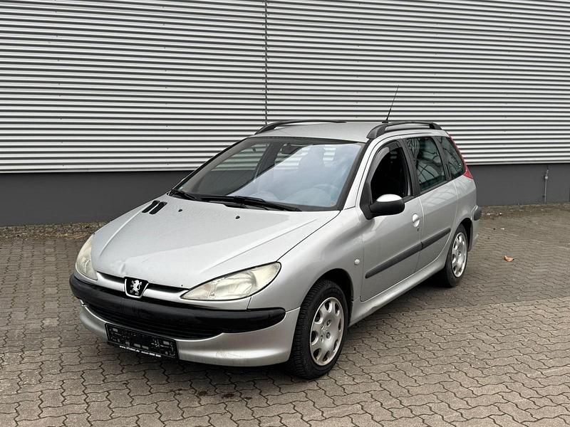 Gebraucht Peugeot 206 75 PS (55 kW) 2005 Silber Kombi