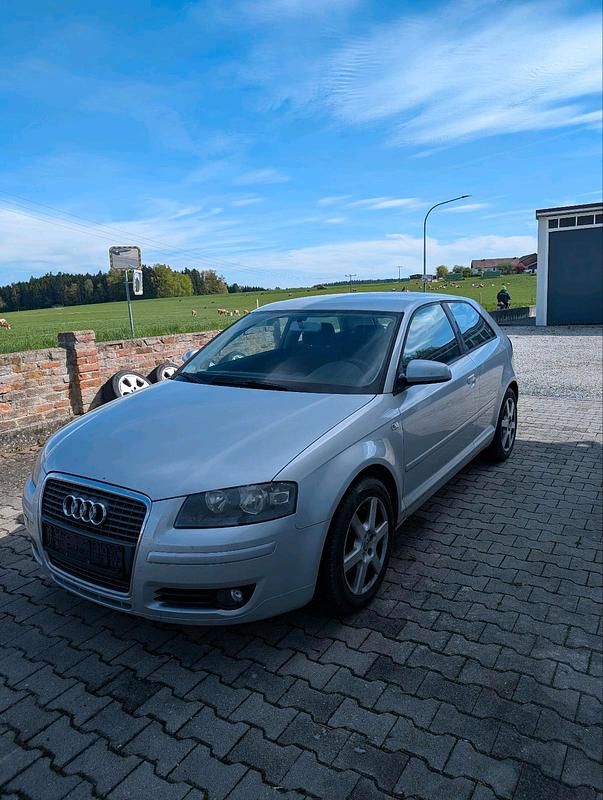 Usata Audi A3 125 CV (91 kW) 2007 Argento Utilitaria