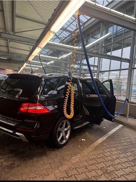 Gebraucht Mercedes ML350 258 PS (189 kW) 2014 Schwarz SUV