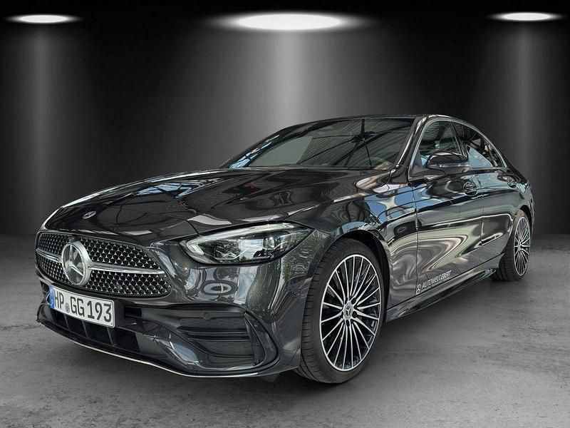 lack graphitgrau Gebraucht 2025 Mercedes C220 AMG Limousine | 51.890 € - Bild 1/4