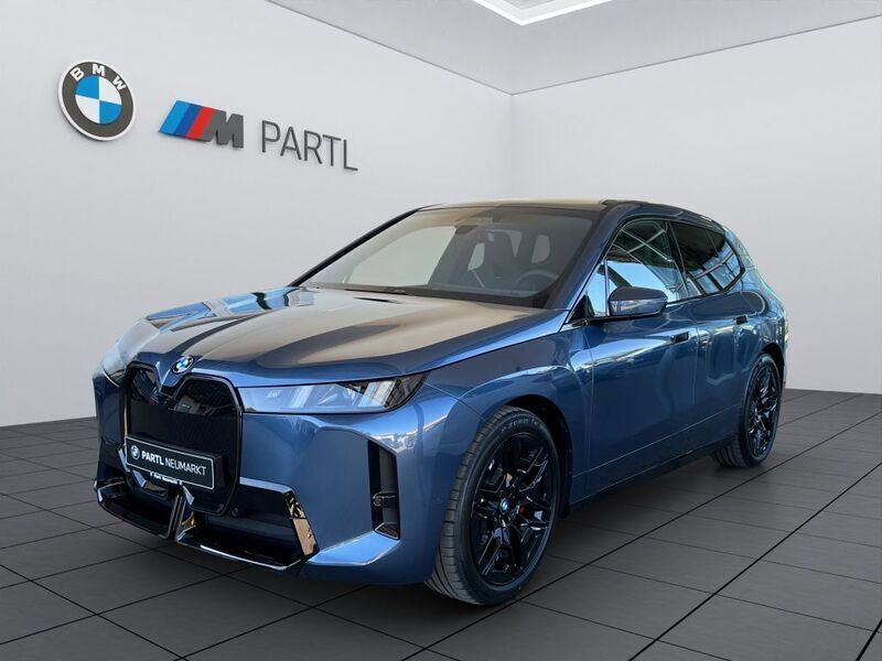 Arctic race blue metallic Neu 2025 BMW iX M Sport SUV | 103.850 € (Fairer Preis) - Bild 1/4