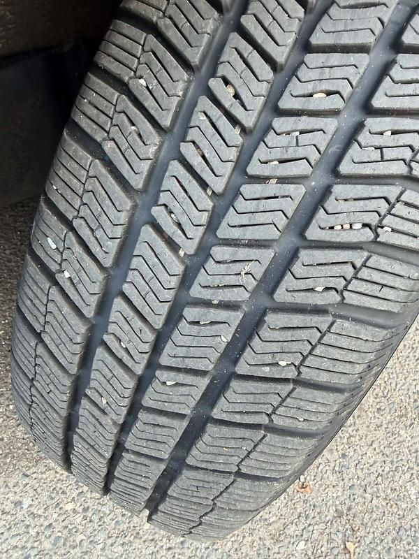 Gebraucht VW Golf IV 101 PS (74 kW) 2002 Kleinwagen