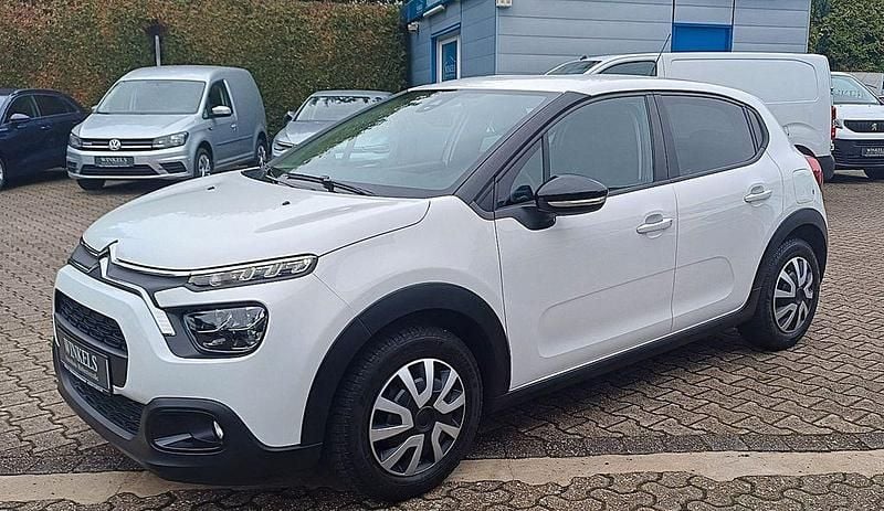 Weiß Gebraucht 2022 Citroën C3 Feel Kleinwagen | 9.480 € (Guter Preis) - Bild 1/4