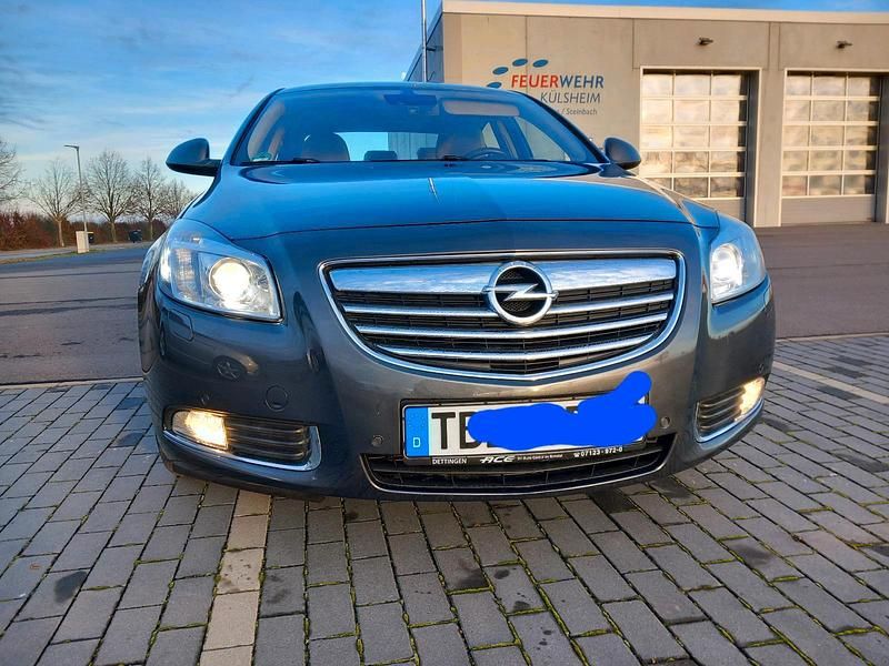 Gebraucht Opel Insignia Cosmo 160 PS (117 kW) 2009 Grau Limousine