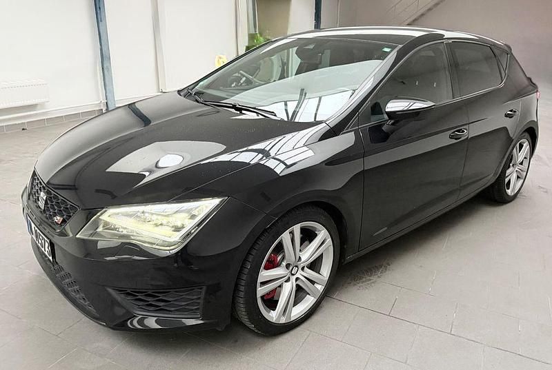 Second-hand Seat Leon CUPRA 280 CP (205 kW) 2014 Negru Berlinǎ