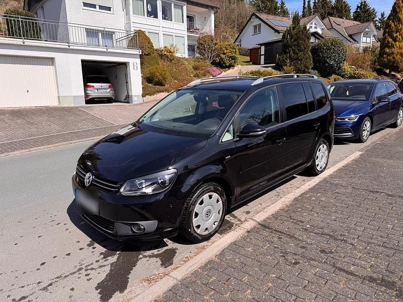 Gebraucht VW Touran Life 2014 Schwarz Van / Kleinbus